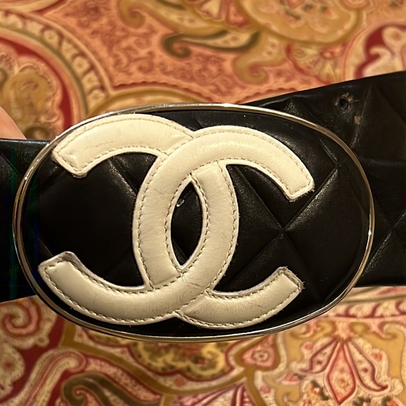 Chanel quilted leather belt - Picture 7 of 11